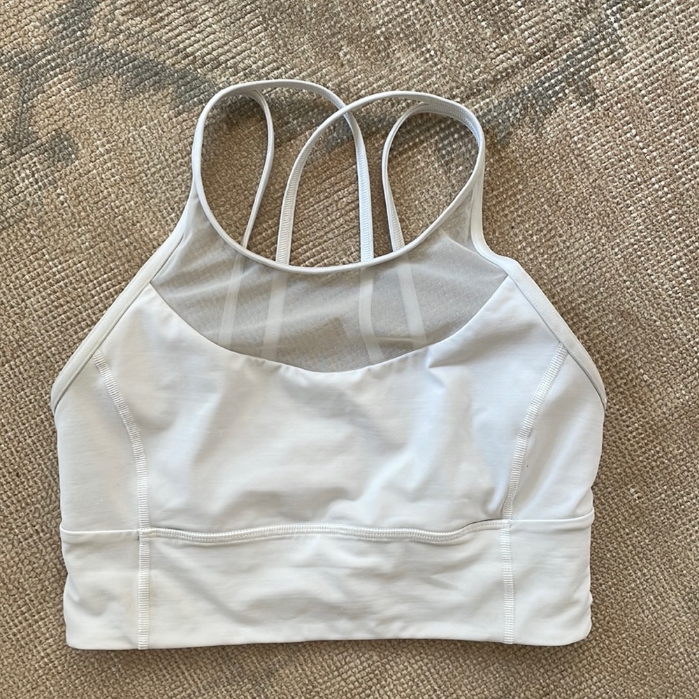 High neck sports bra